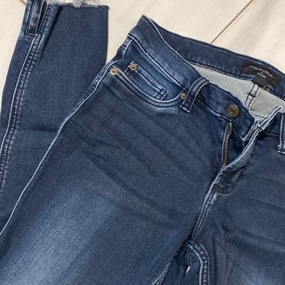 Jeans - Picture 3 of 3